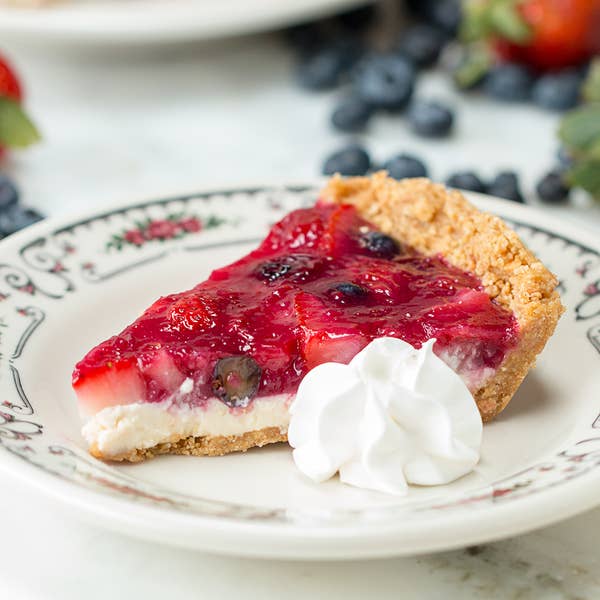 No-Bake Spring Berry Pie