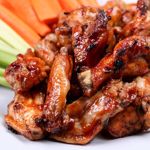 Slow Cooker Root Beer Chicken Wings