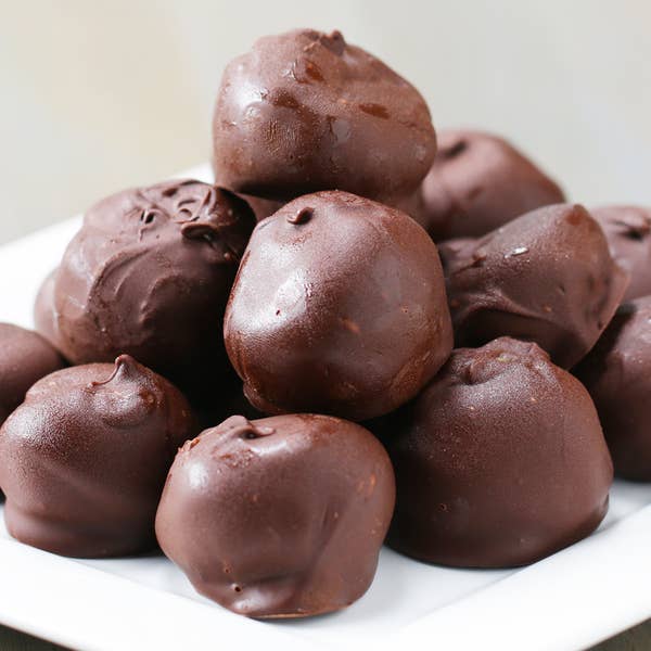 Chocolate Peanut Butter Oat Balls