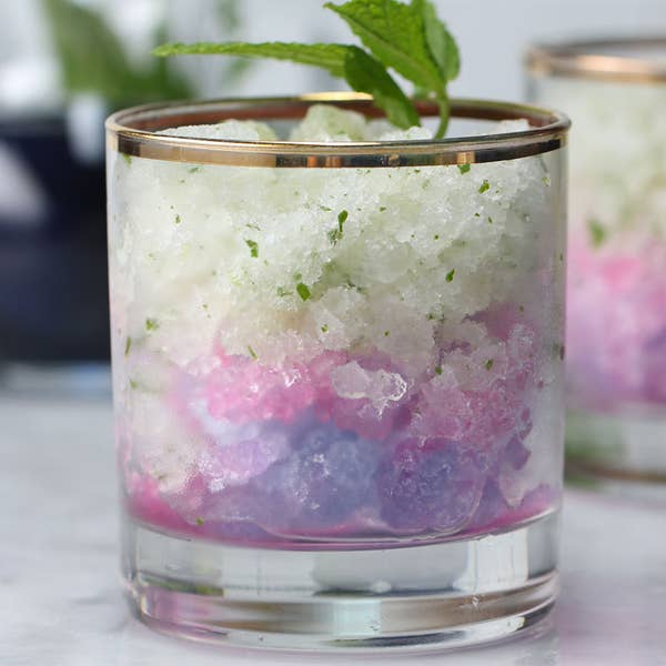 Color-Changing Frozen Mojito