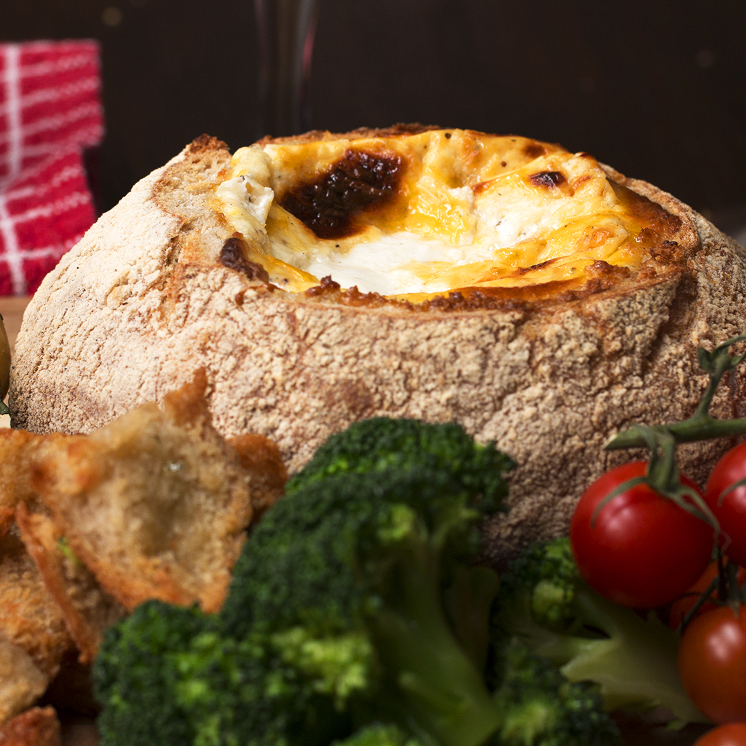 Cheese Fondue Bread Boat Recipe by Tasty image