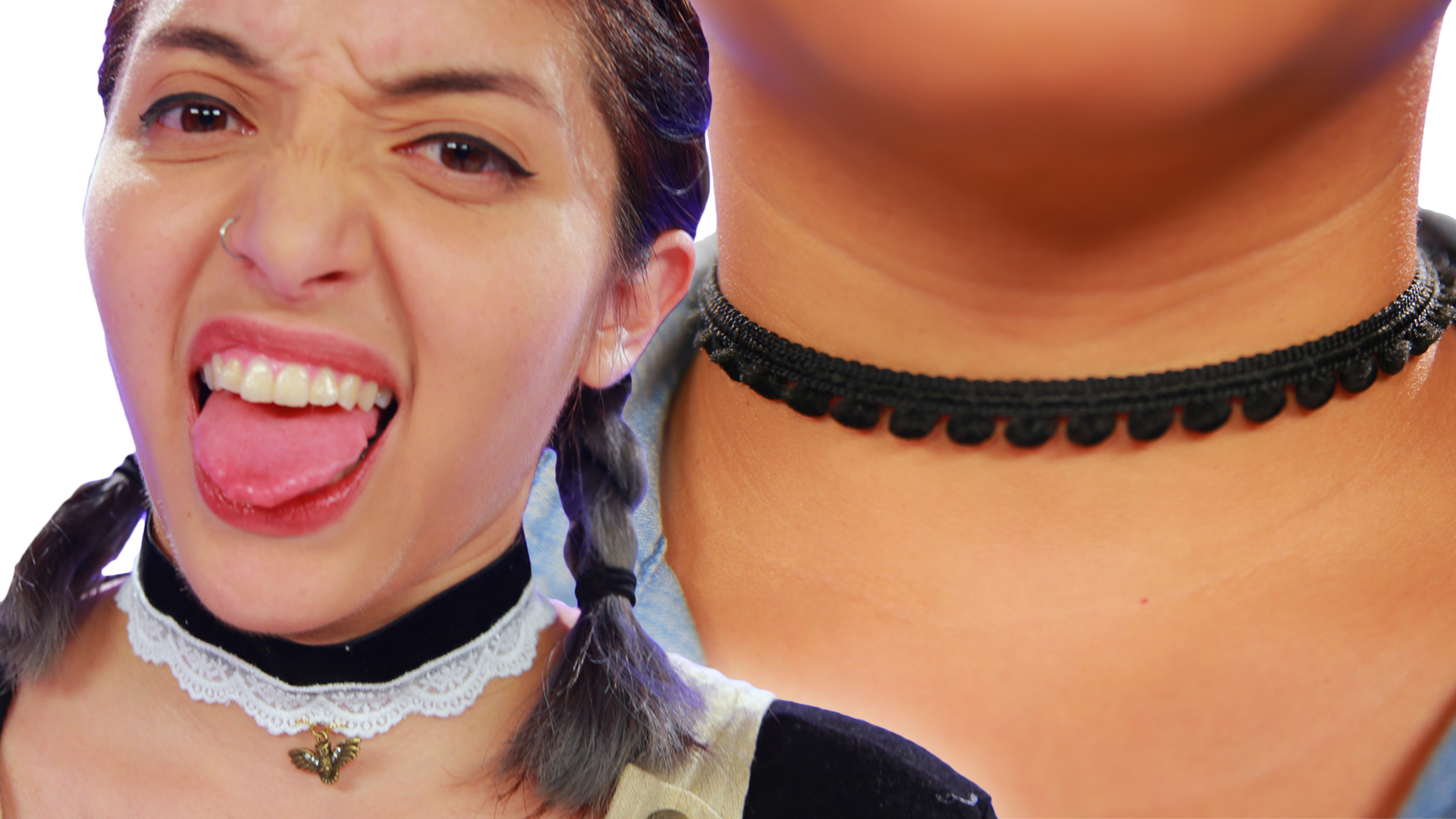 Necklace Haters Wear Chokers For The First Time 