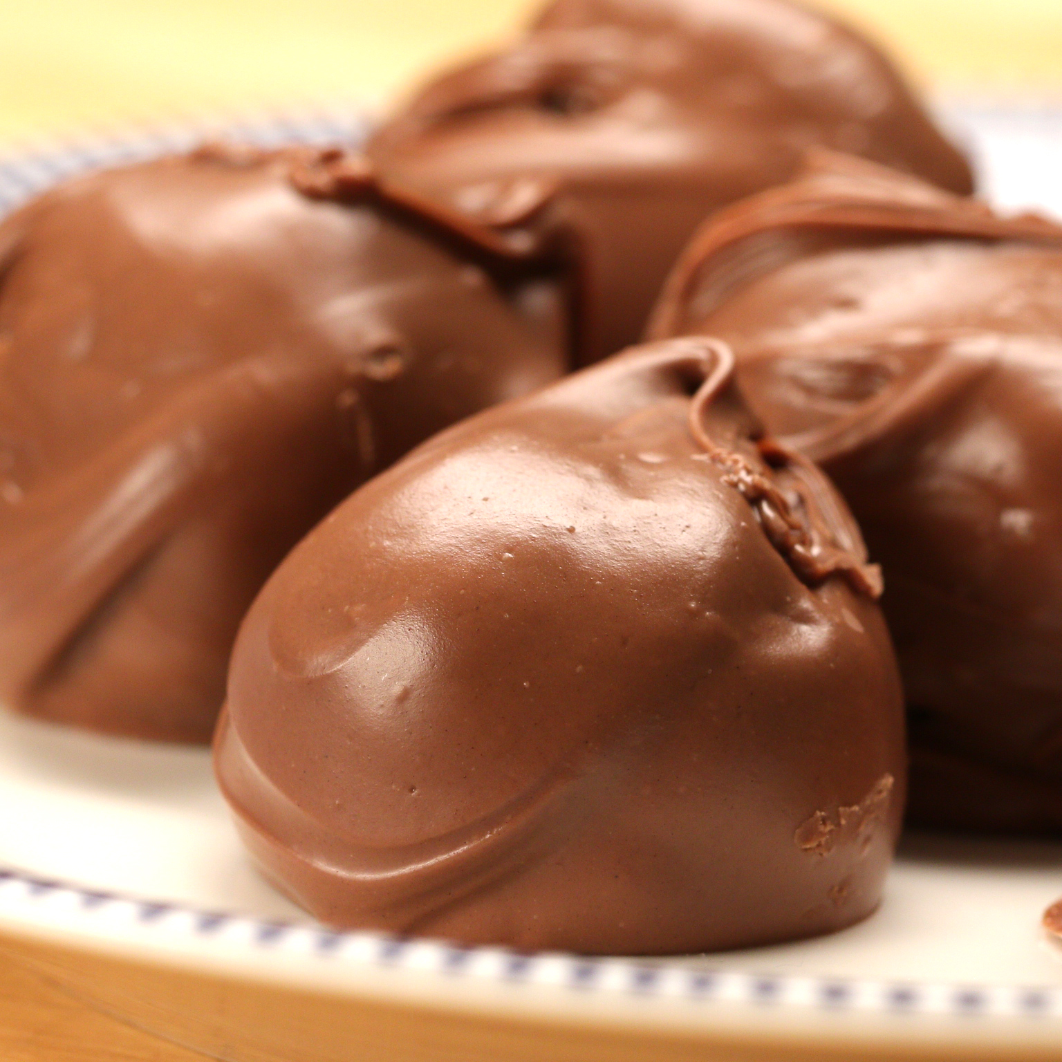 Homemade Ferrero Rocher-inspired Balls Recipe by Tasty image