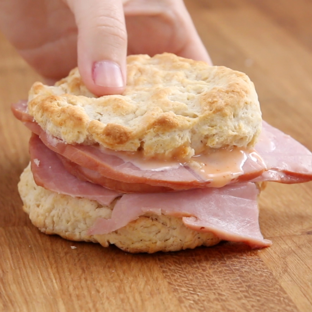 Country Ham Biscuits With Honey Sriracha Mayo Recipe By Maklano   BFV5861 CountryHamBiscuit ThumbTextless1080 