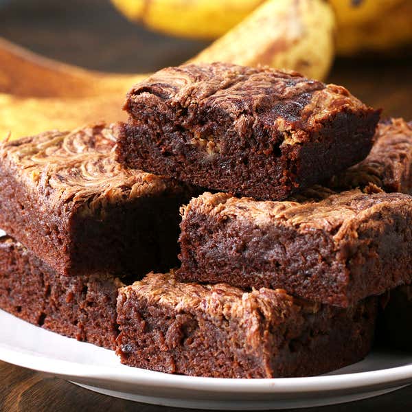 4 Desserts to Make with Ripe Bananas by Tasty