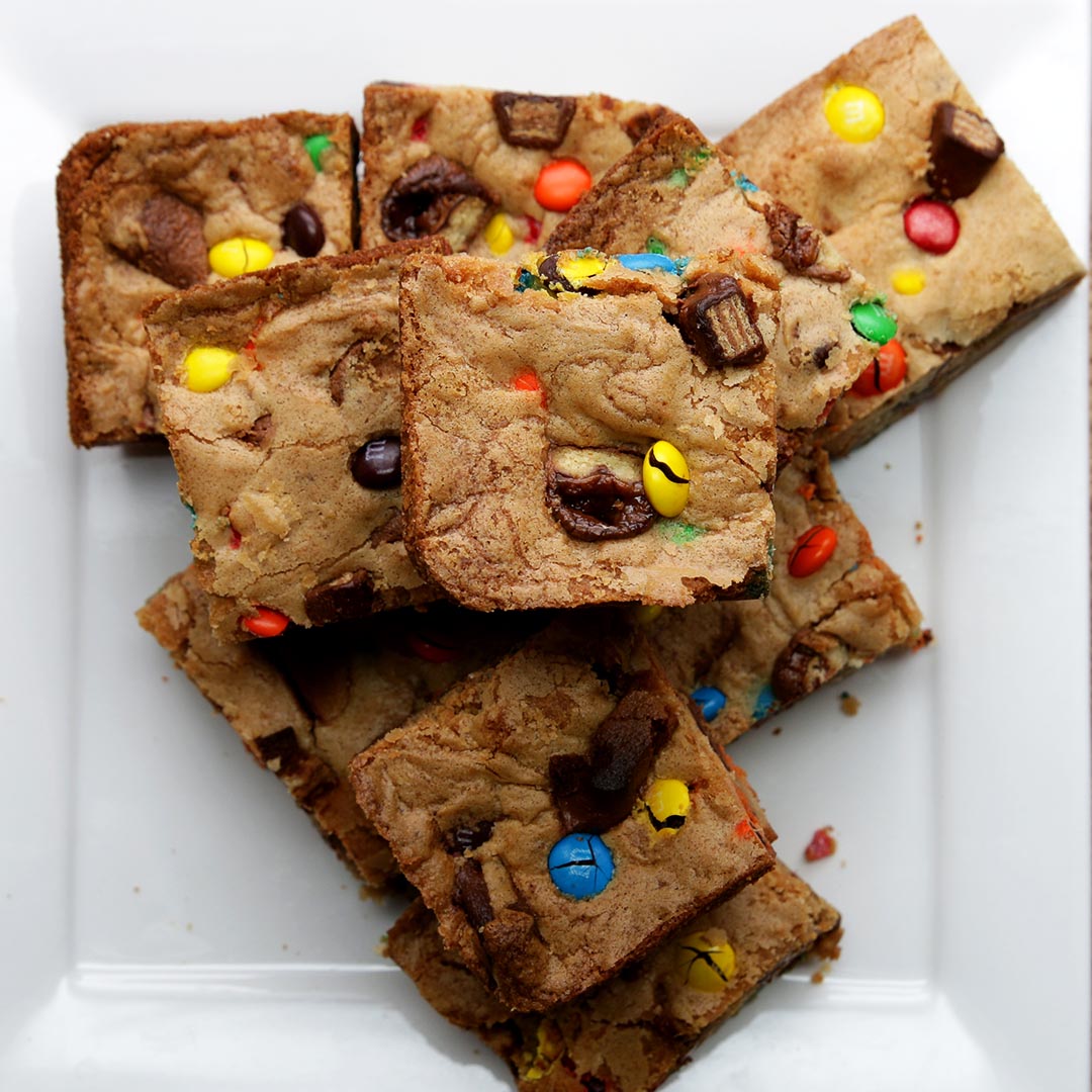 Halloween Candy Cookie Bars Recipe by Tasty_image