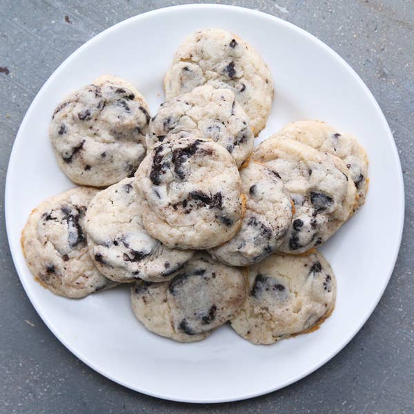 Cookies and Cream Cheesecake Cookies