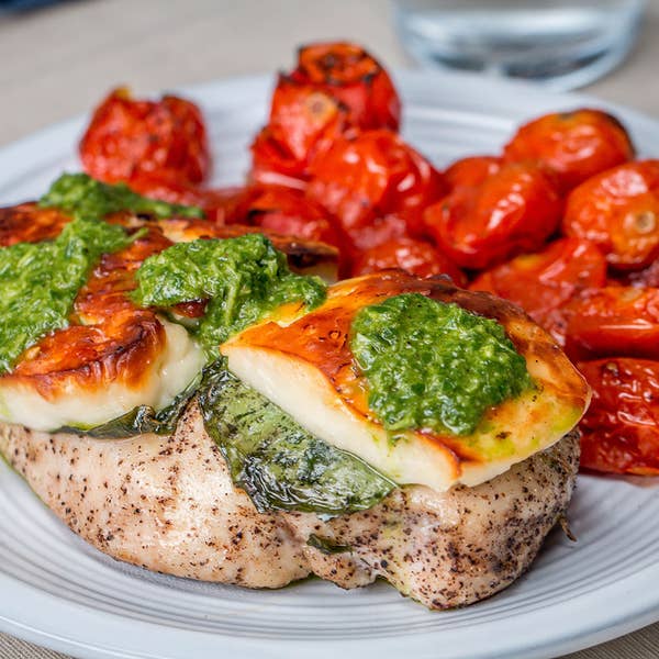 One-Pan Basil Halloumi Chicken