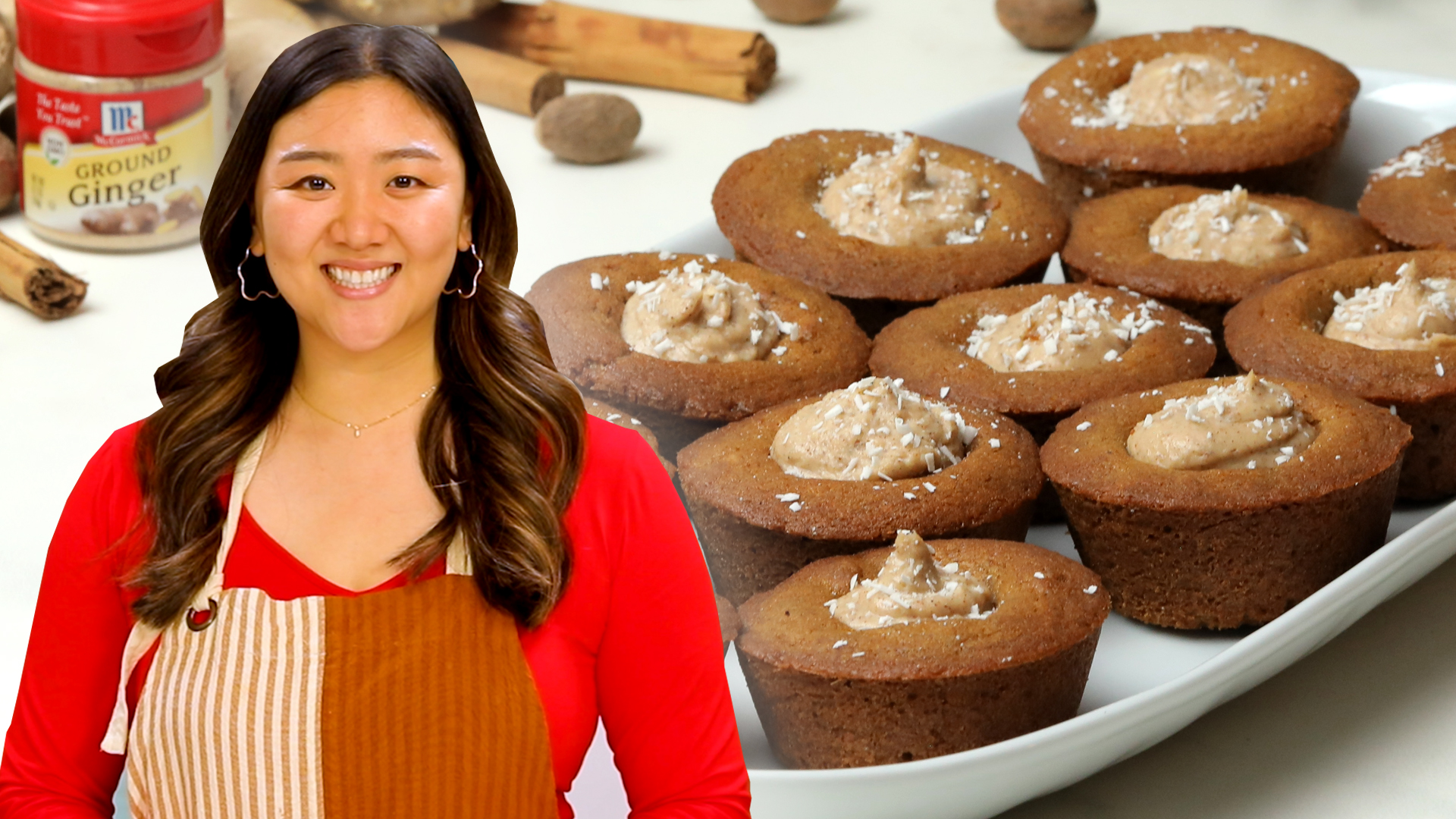 Gingerbread Cheesecake Cookie Cups